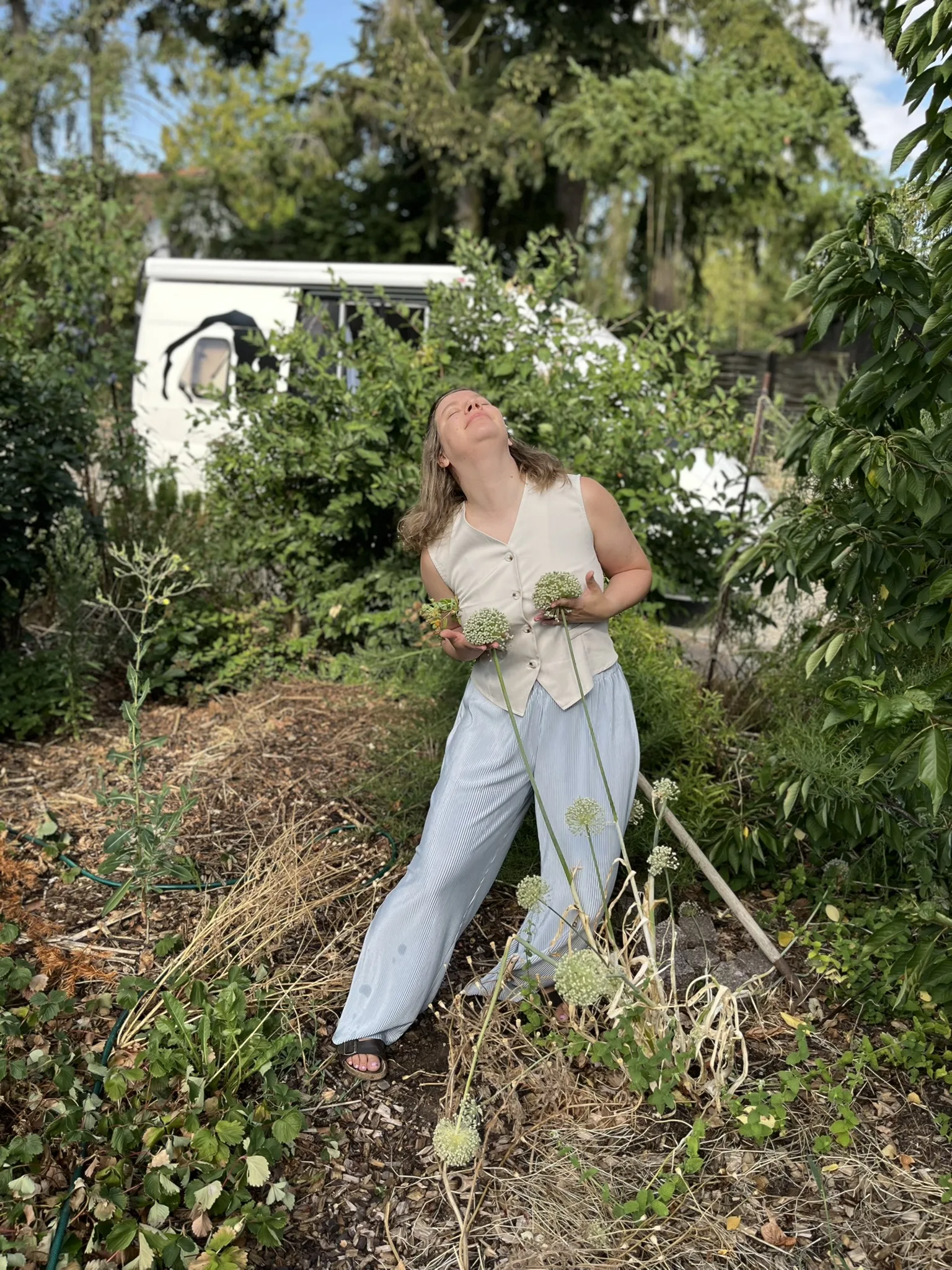 Maureen im Garten